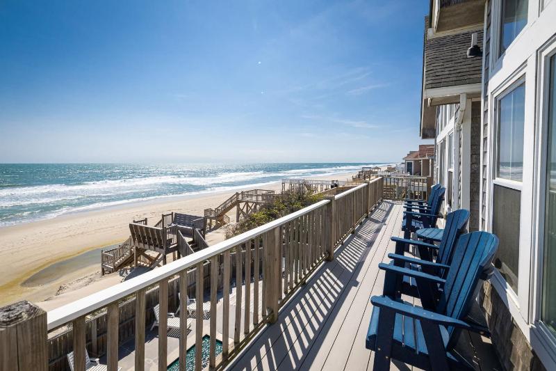 Beachfront Oasis w Dune Walkover Pool n Spa & More - image 23
