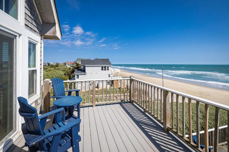Beachfront Oasis w Dune Walkover Pool n Spa & More - image 19