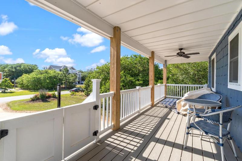 Whalehead Retreat with Pool Hot Tub 5min to Beach - image 41