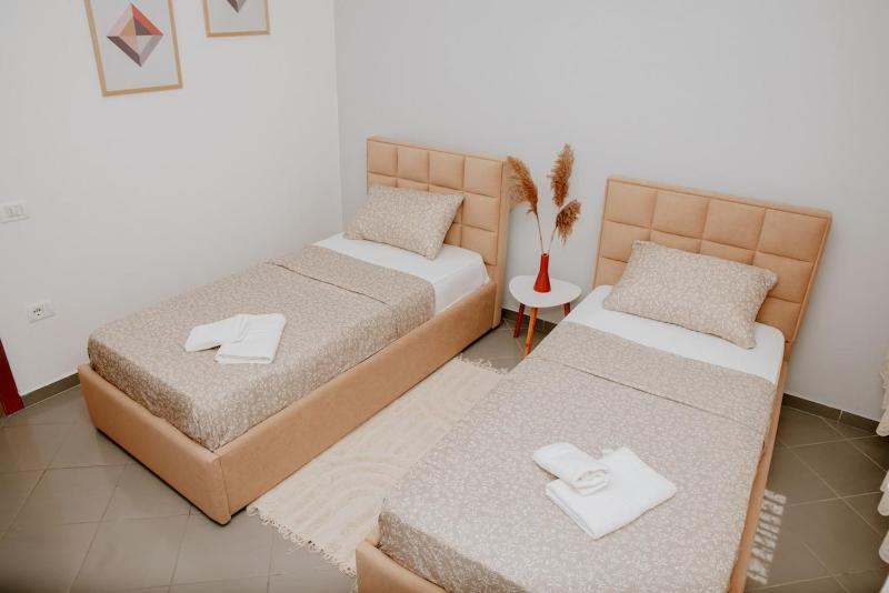 Sunny Skyline Apartmen - image 9
