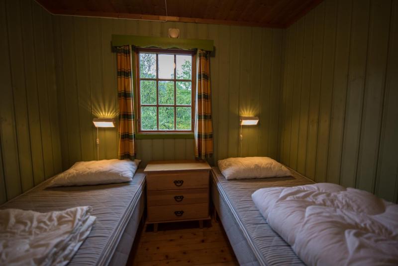 Three-Bedroom Chalet image 4