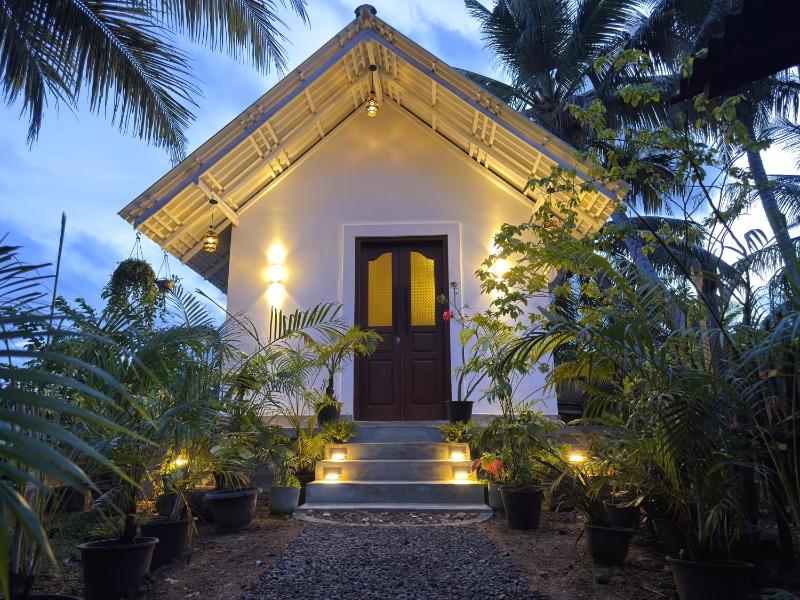 Crisp Air Villa - Ahangama - image 16