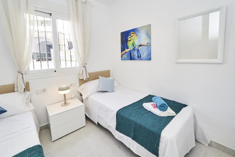 Nerja 1041 Moderno Apartamento centrico - image 6