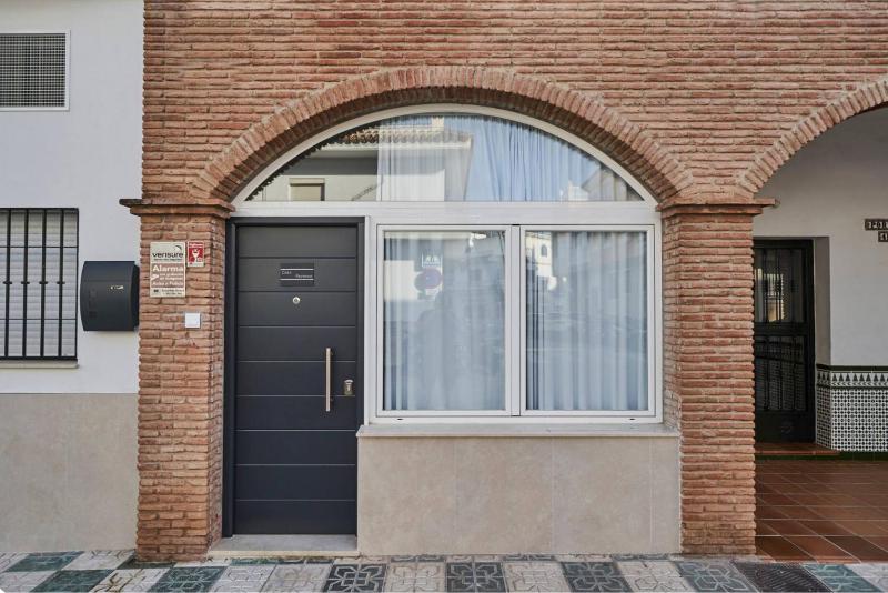 Nerja 1042 Moderno Apartamento centrico - image 6
