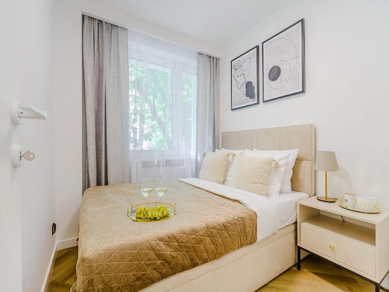Charming Apartment near the beach - image 9