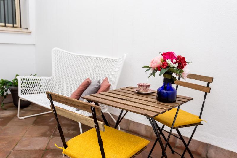Garcia de Vinuesa 2 by Home at Homes - image 8