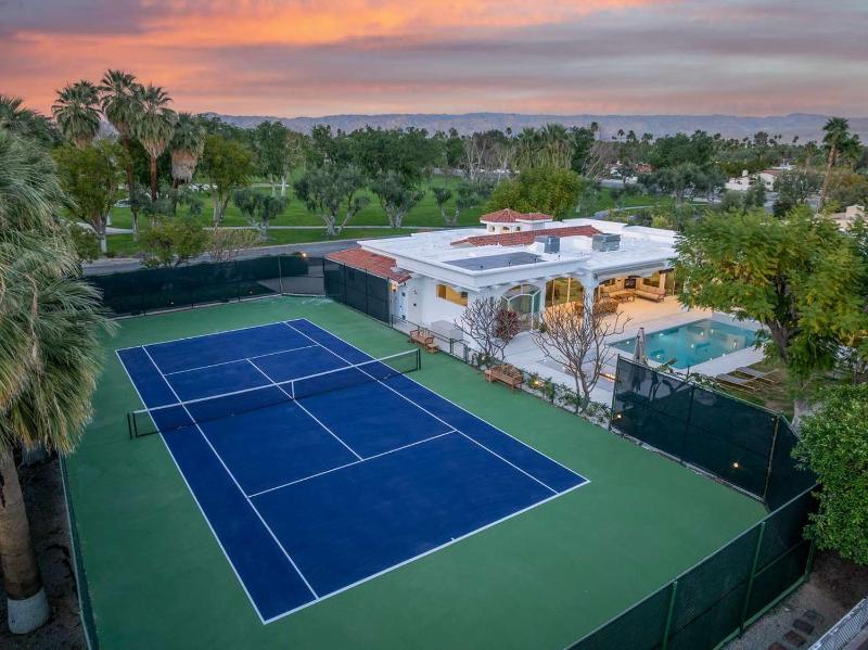 The Mediterranean Racquet Estate- 6br Palm Springs Retreat with Private Pool & Spa - image 30