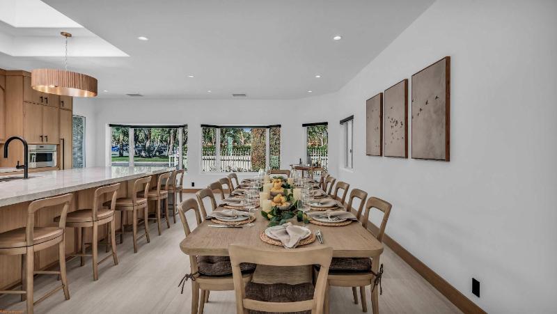 The Mediterranean Racquet Estate- 6br Palm Springs Retreat with Private Pool & Spa - image 24