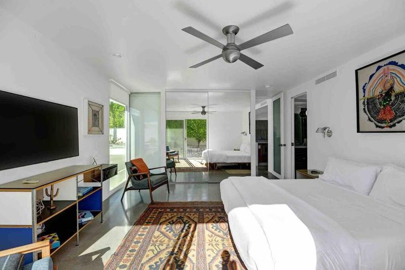 Historic Wexler Home with Pool & Mountain Views - image 3