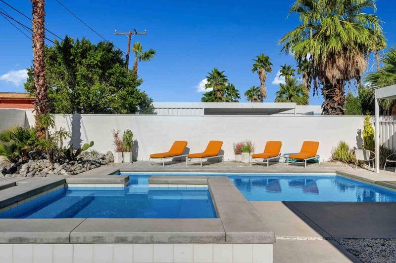 Historic Wexler Home with Pool & Mountain Views - image 2