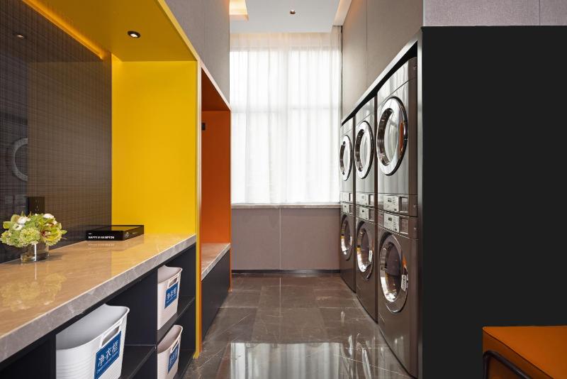 Hampton by Hilton Hangzhou West Lake Wulin Square - image 2