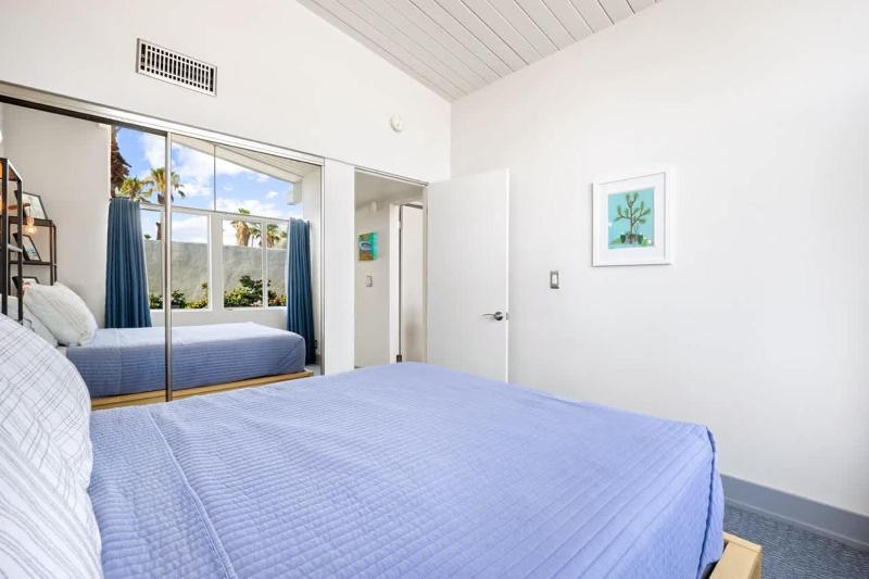 Mountain-View Retreat Pet-Friendly Home with Private Pool - image 21
