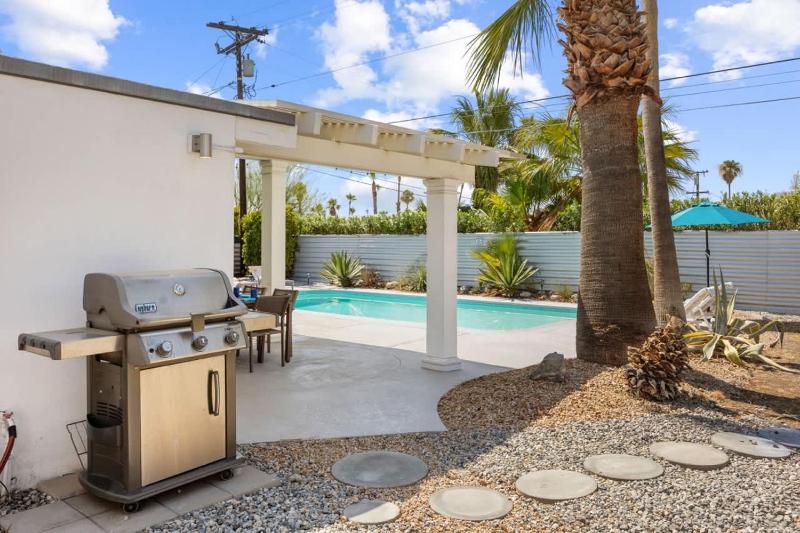 Mountain-View Retreat Pet-Friendly Home with Private Pool - image 43