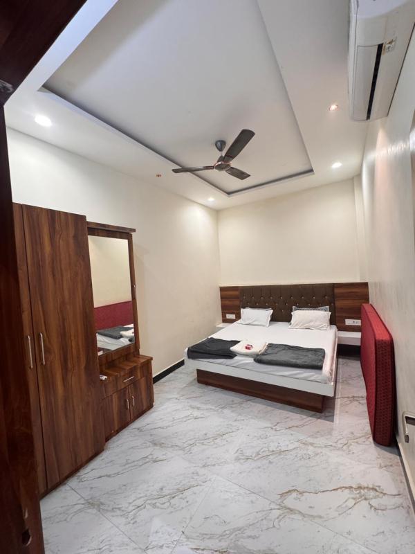 Trilok Home Stay - image 26