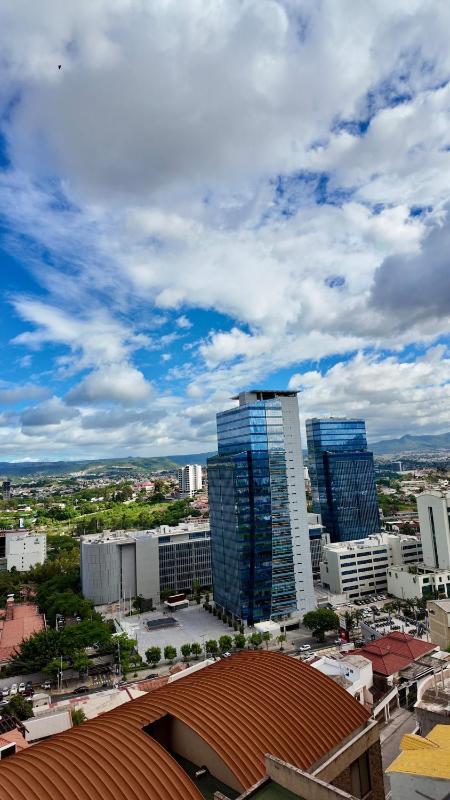 Luxury 2 BR Stay Torre Astria 305 - image 9