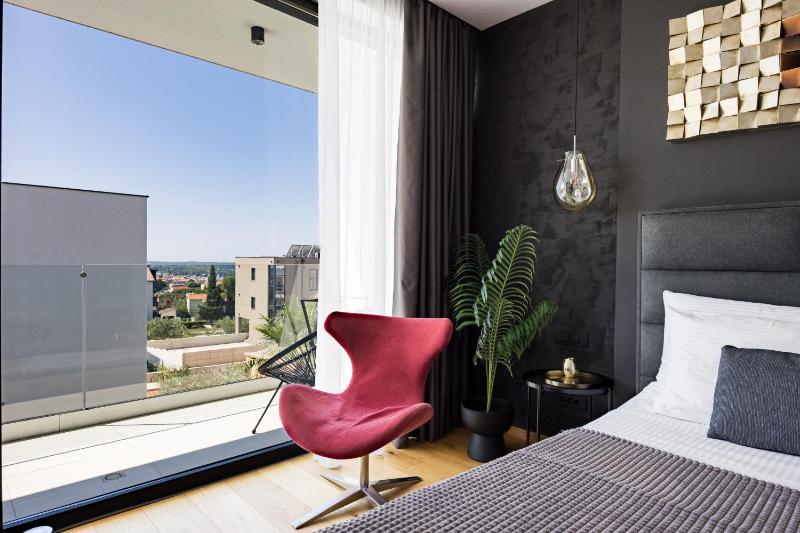 Luxury TABOO Villa & Spa in Medulin for 8 people with heated pool & wellness area - image 30