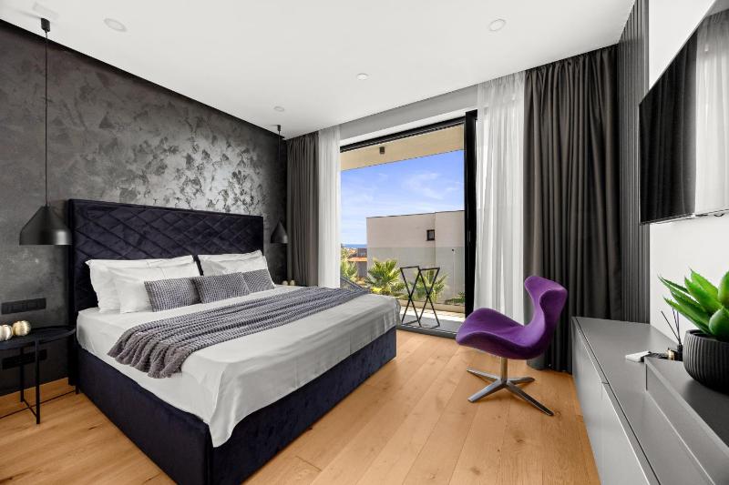 Luxury TABOO Villa & Spa in Medulin for 8 people with heated pool & wellness area - image 20