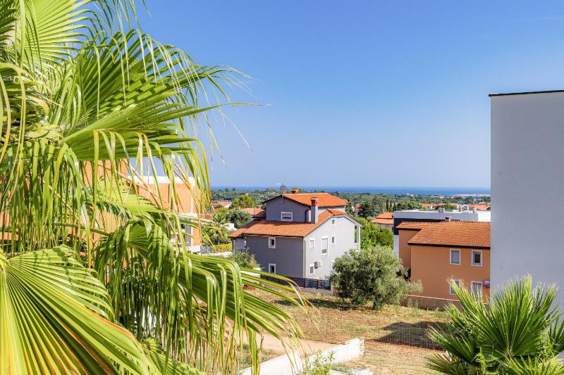 Luxury TABOO Villa & Spa in Medulin for 8 people with heated pool & wellness area - image 24