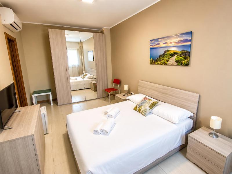 Grab a Flat in Coroneo - image 17