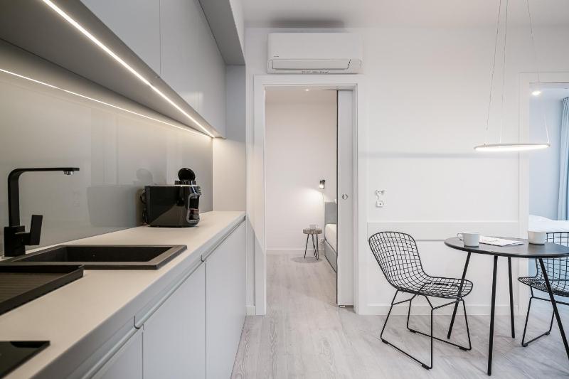 RentPlanet - Jodłowa Residence - image 6