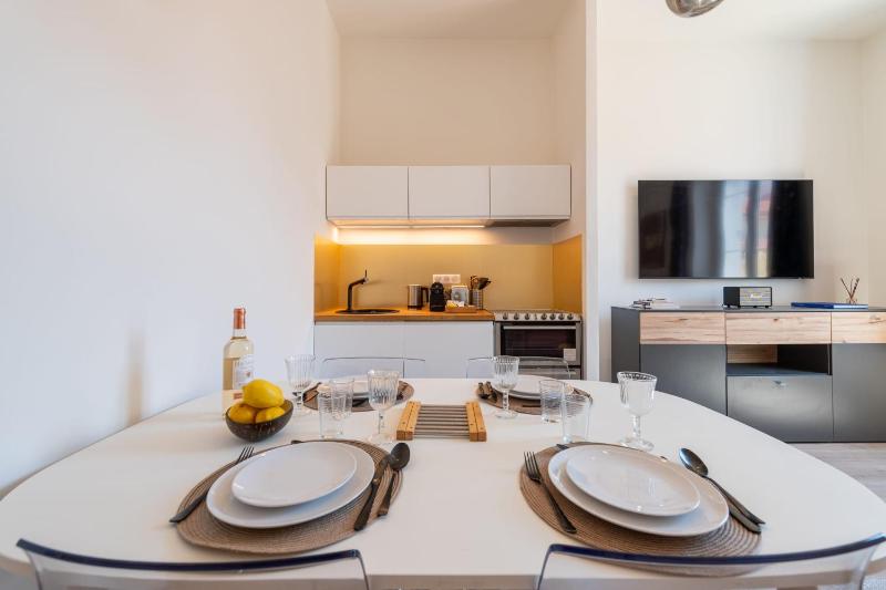 Cosy 2-Br Apartment - Cannes City Centre - image 6