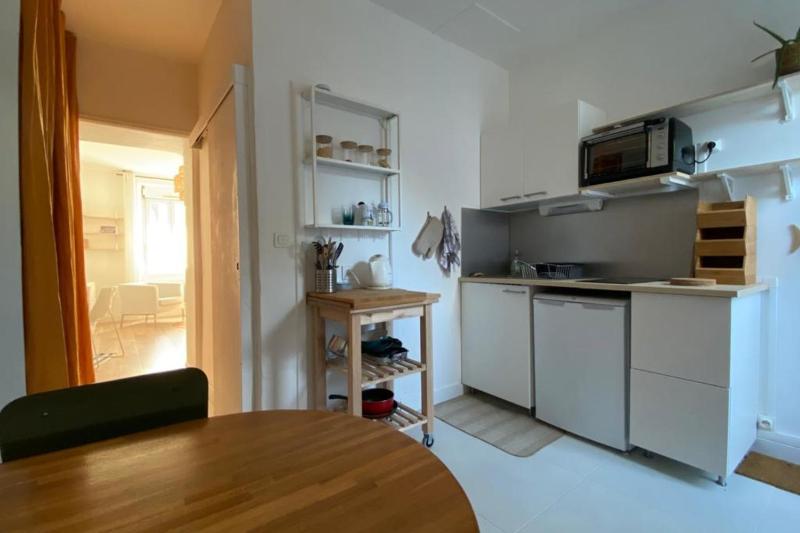 Quiet studio in Nantes ideal for two - image 18