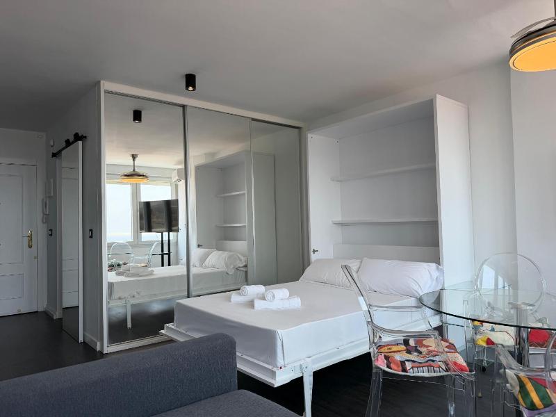 Casa Dalias II - Sea View Studio Downtown - image 10