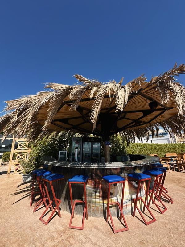 Blue Beach Club - image 15