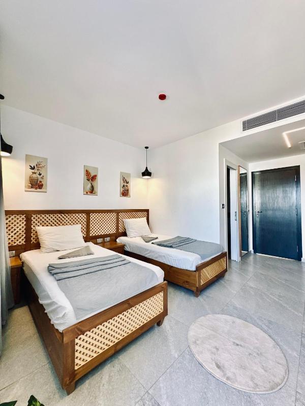 Blue Beach Club - image 25