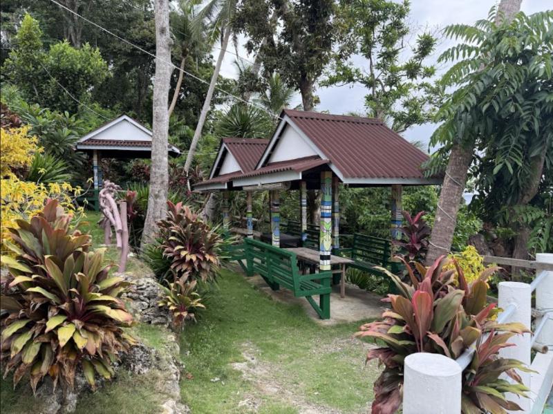 RedDoorz at Palhi Resort Sungriz Malay Aklan - image 14