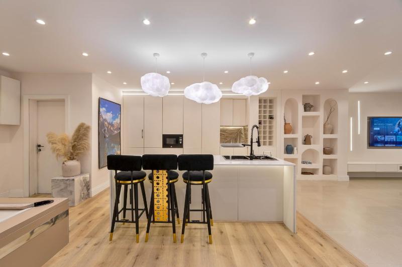 WATERFRONT 3-Bedroom Apartments by JIGI HOMES - image 10