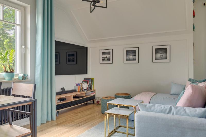 Sopot Beach & Park Penthouse by Downtown Apartments - image 12
