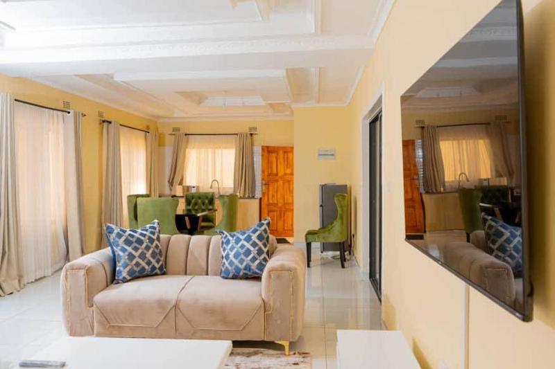 House of Vira Executive Lodge - image 11