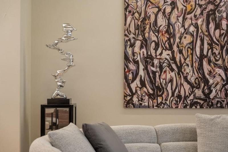Gorgeous 2 Bed Home In Downtown - image 6
