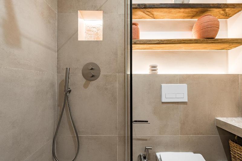 Luxury apartment in Gracia - image 9