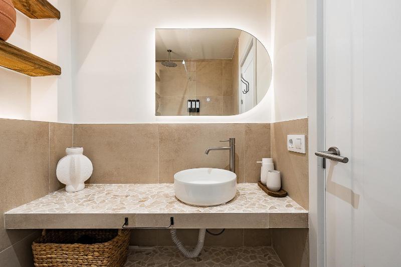 Luxury apartment in Gracia - image 15