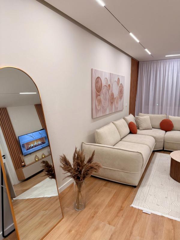 Dream Central Apartment - image 13