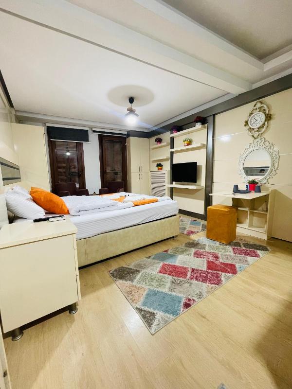 Taksim Premium Gold House Hotel - image 11