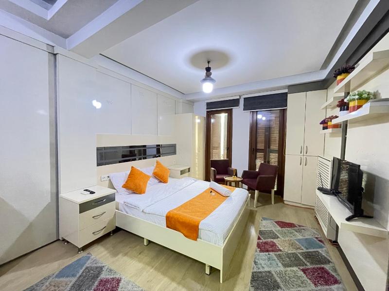 Taksim Premium Gold House Hotel - image 16