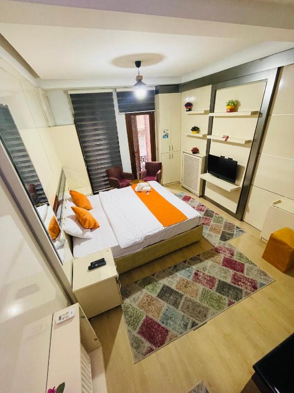 Taksim Premium Gold House Hotel - image 14