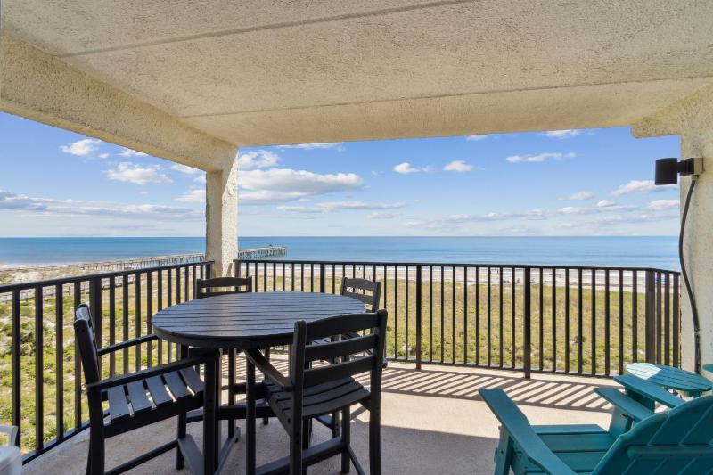 Updated Ocean Front Corner Condo on Amelia Island - image 35