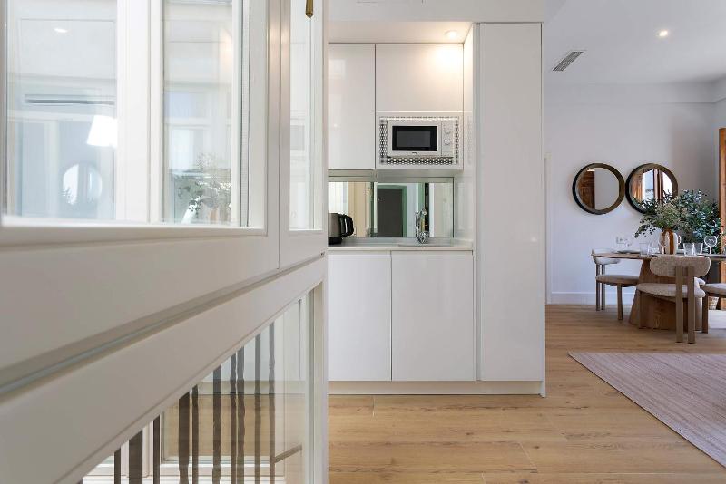 Genteel Home Antonio Marchena - image 7