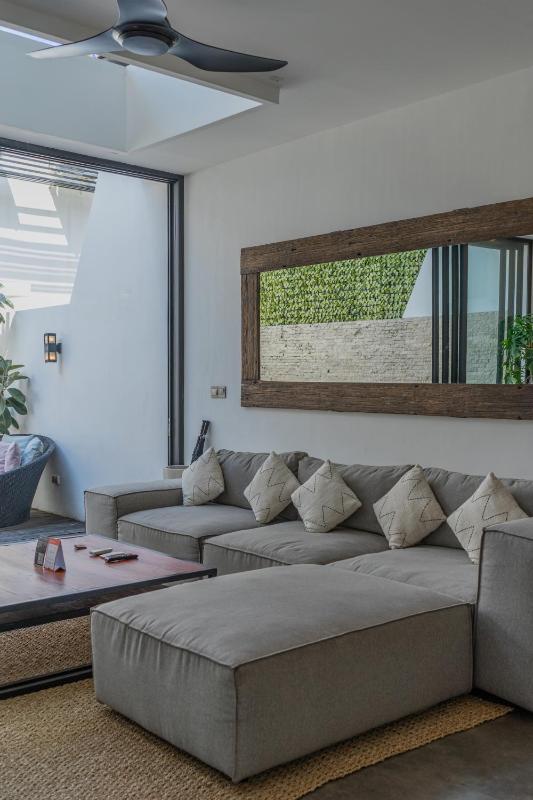 Loft Charly - Contemporary 1-bdr luxury loft in GREAT LOCATION - image 36
