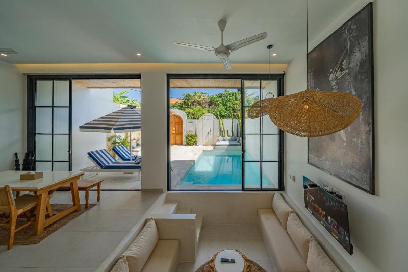 Villa Kokoan - 2BR Tropical Serenity Villa close to Echo Beach - image 43