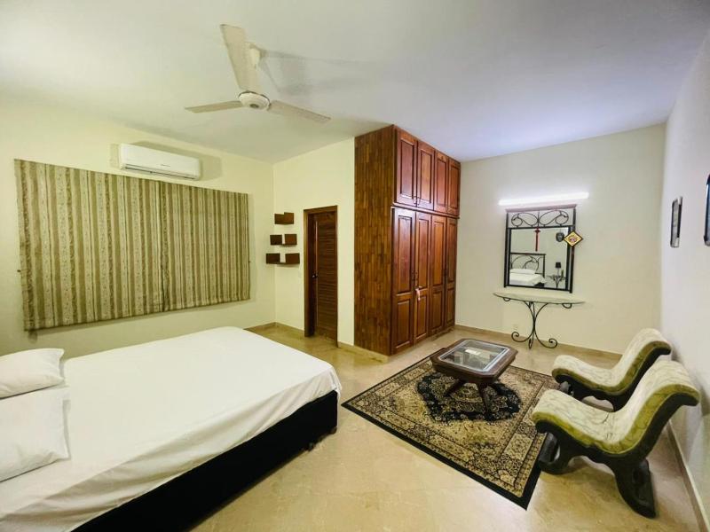Signature 3 Bed Villa Clifton Boat Basin - image 6
