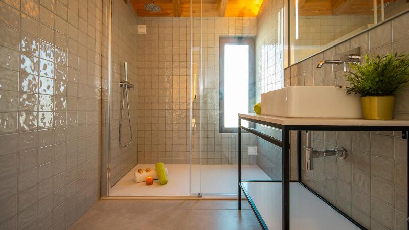Villa Alfa Boutique - tranquila com piscina aquecível em Carvoeiro - image 15