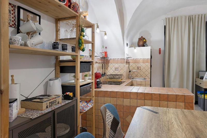 U Liotru Home - image 9