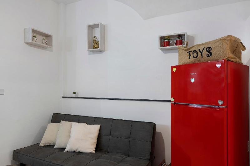U Liotru Home - image 16