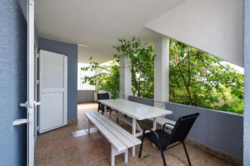 CC Hoolhy Apartment with BBQ - image 9