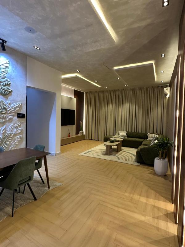 Yi-Son Apartments - image 12